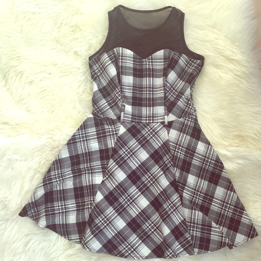 Plaid Black and White with Mesh